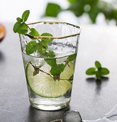 Gold Edged Hexagonal Water Cup (small)